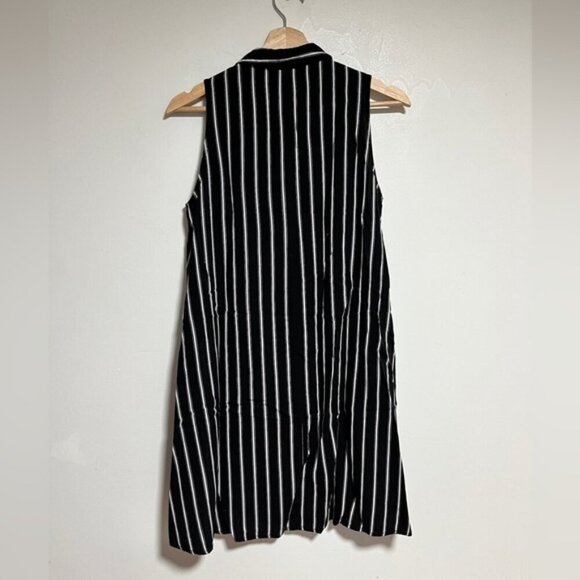 Stradivarius Sleeveless Button-Down Shirt Dress – Black/White Stripes – Medium - Picture 9 of 11